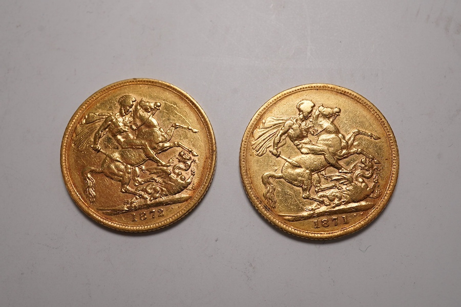 British gold coins, Victoria, two gold sovereigns, 1872, VF and 1871, F (both demounted)